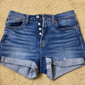 Levi’s Jean denim shorts high rise